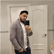 Profesor de guitarra para todas las edad y nivel básico e intermedio.